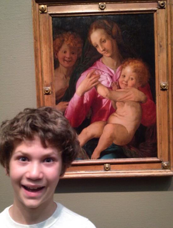 funny-photos-of-museum-lookalikes-museum-doppelgangers-kid-baby